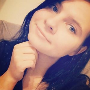 Meet your Posher, Whitney